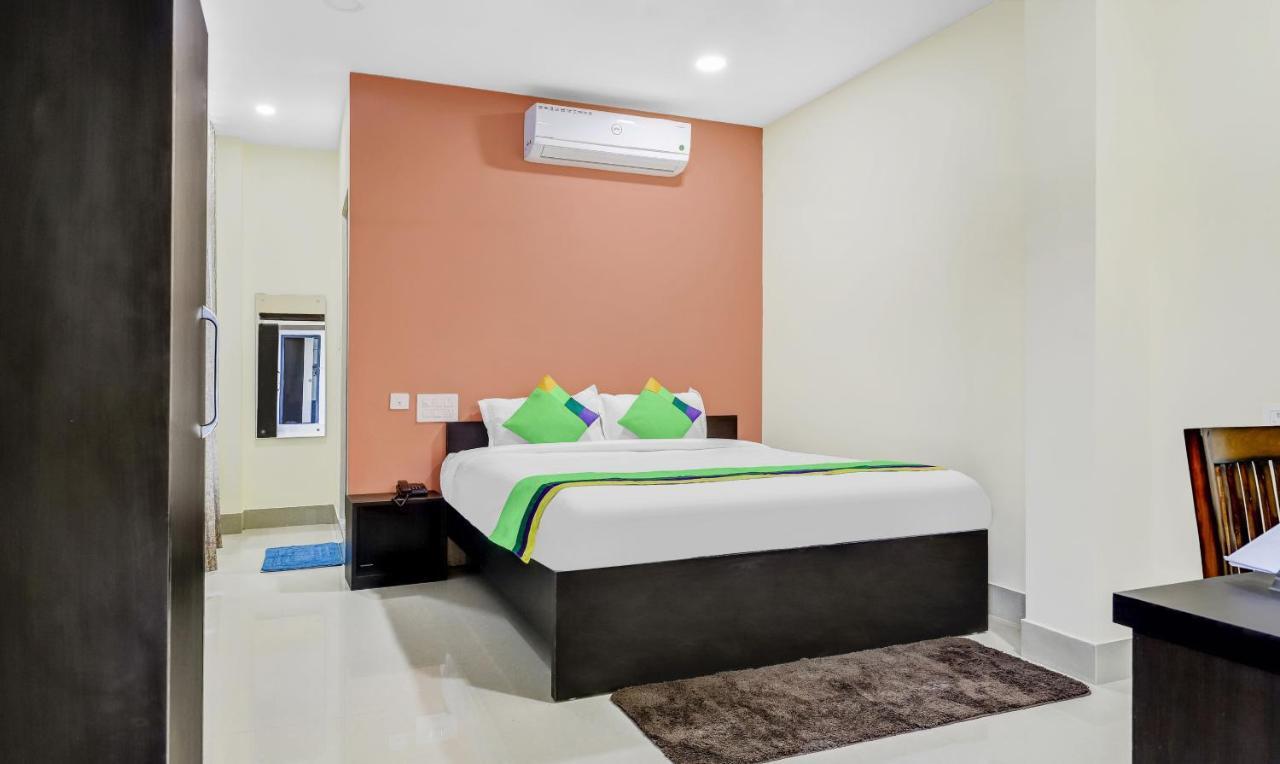 Treebo Hotel Mobi Vip Airport Гувахати Екстериор снимка