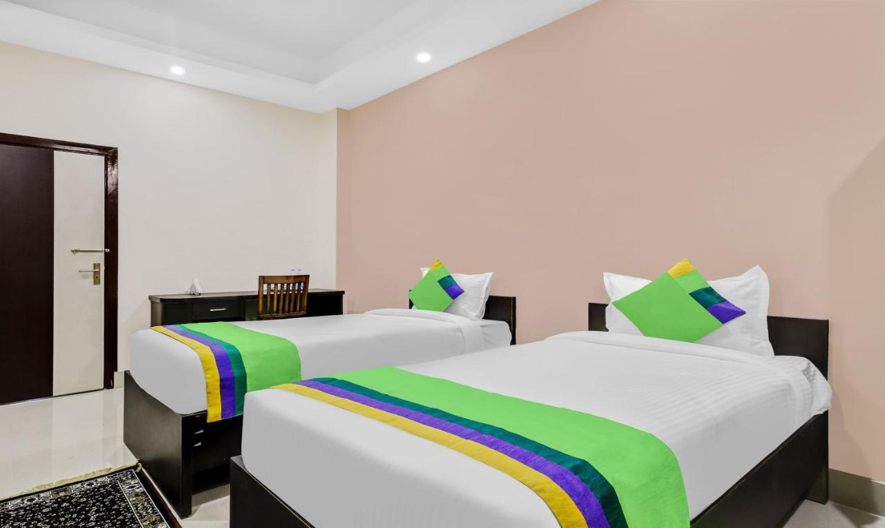 Treebo Hotel Mobi Vip Airport Гувахати Екстериор снимка