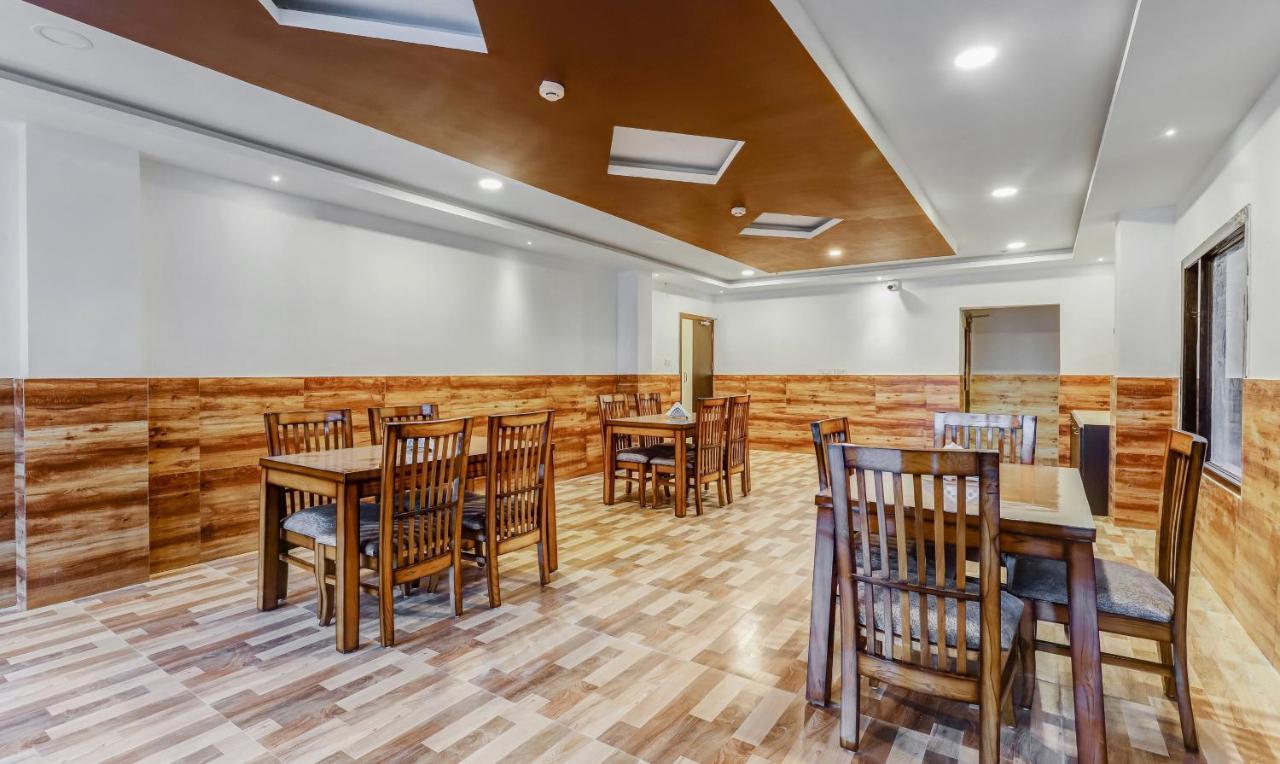 Treebo Hotel Mobi Vip Airport Гувахати Екстериор снимка