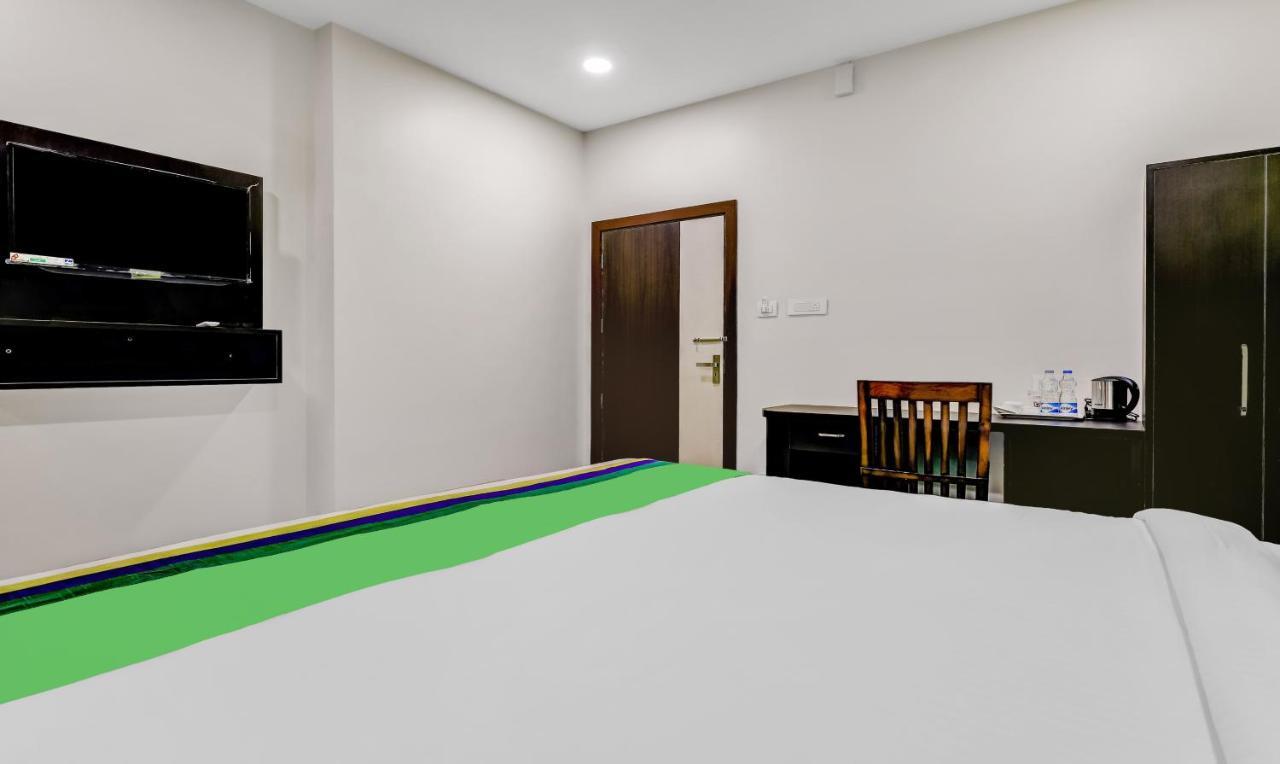 Treebo Hotel Mobi Vip Airport Гувахати Екстериор снимка