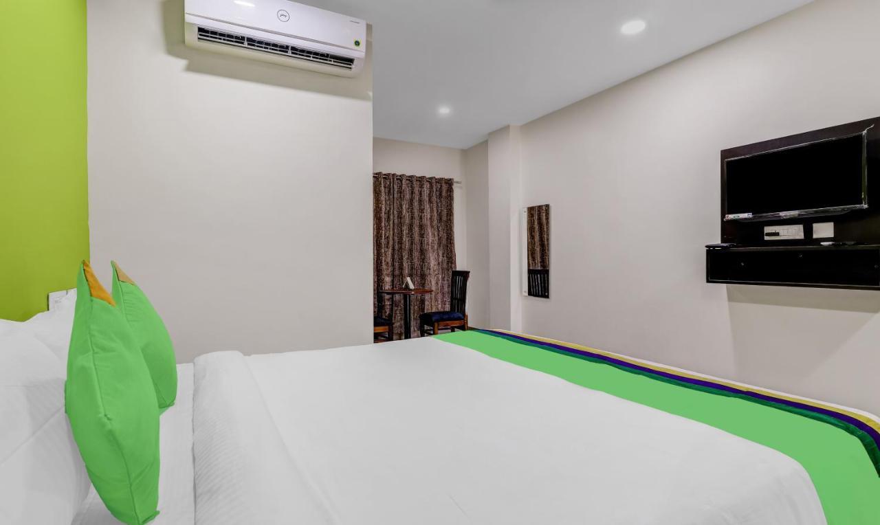 Treebo Hotel Mobi Vip Airport Гувахати Екстериор снимка
