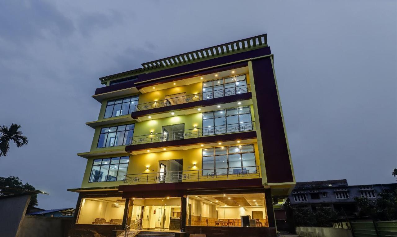 Treebo Hotel Mobi Vip Airport Гувахати Екстериор снимка