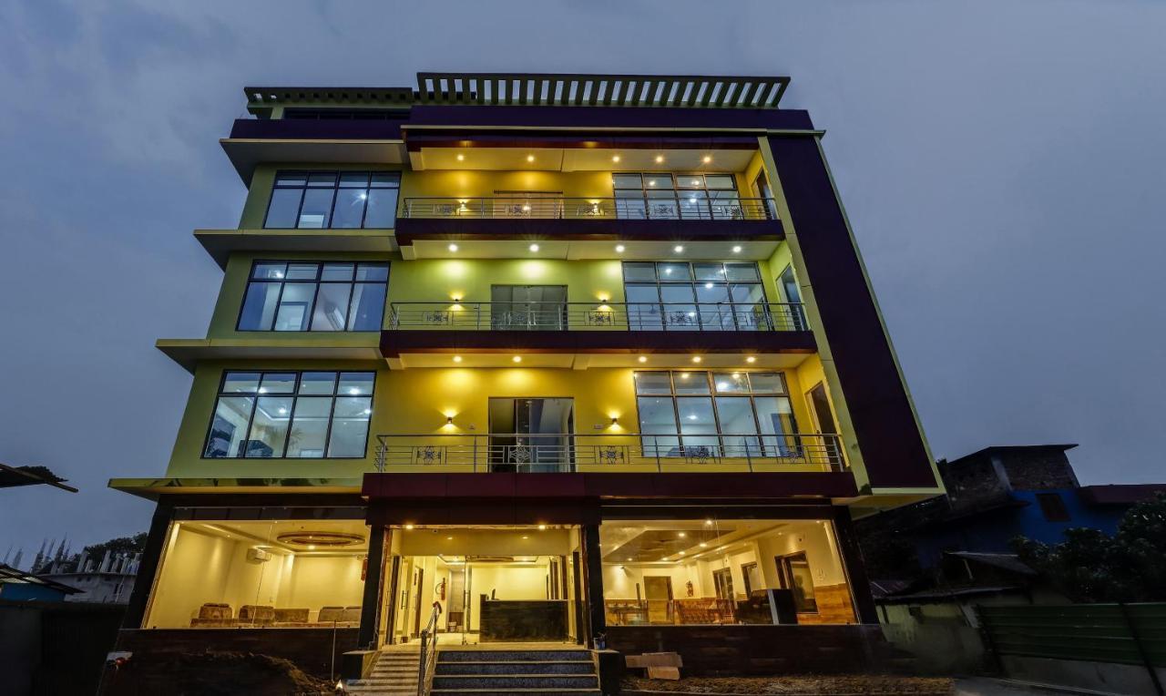 Treebo Hotel Mobi Vip Airport Гувахати Екстериор снимка